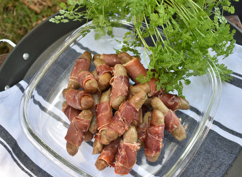 Gourmet Sausages in Bacon
